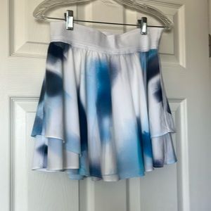 Lululemon court rival skirt size 8